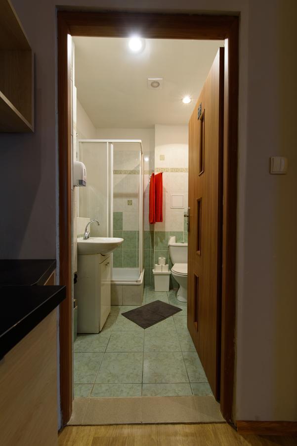 Constitution Square Rooms วอร์ซอ ภายนอก รูปภาพ